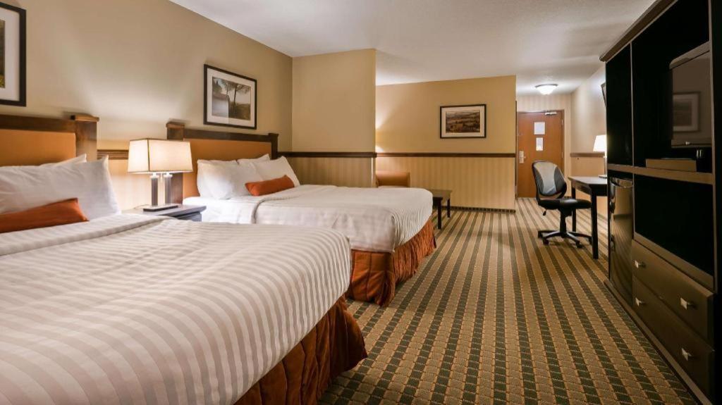 Best Western Diamond Inn Three Hills Exterior foto