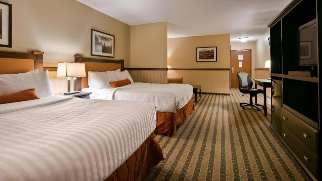 Best Western Diamond Inn Three Hills Exterior foto