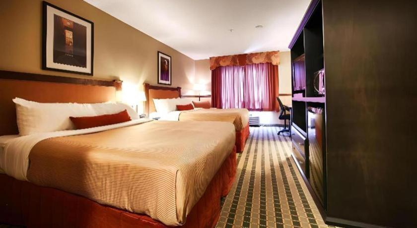 Best Western Diamond Inn Three Hills Exterior foto