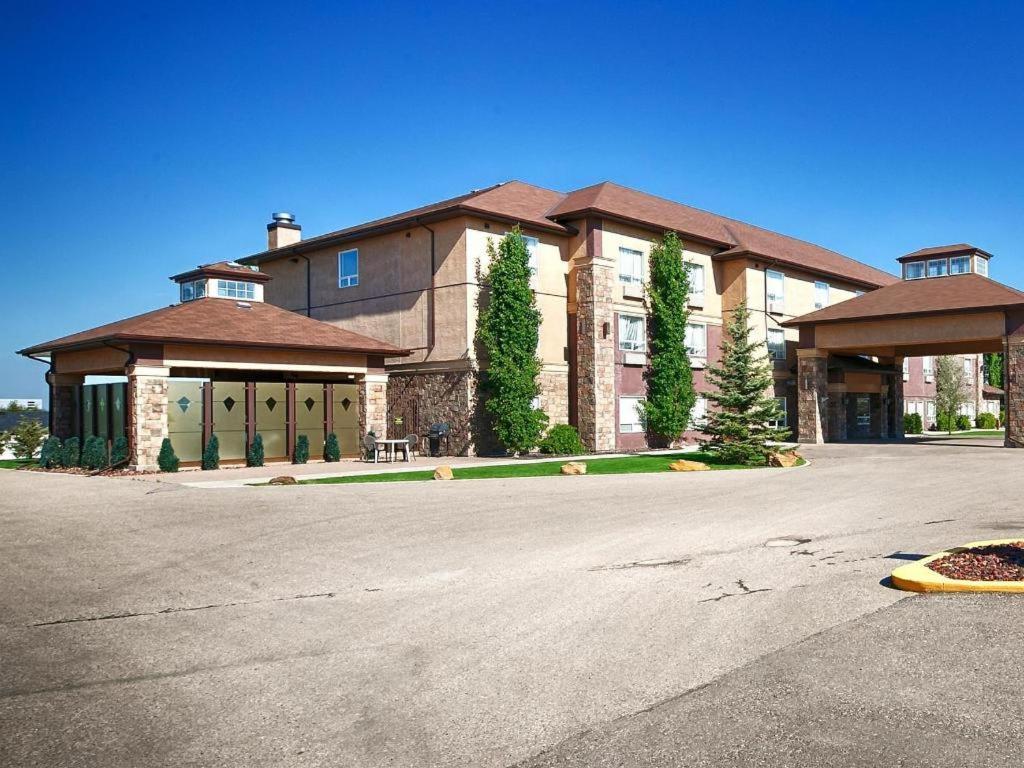 Best Western Diamond Inn Three Hills Exterior foto